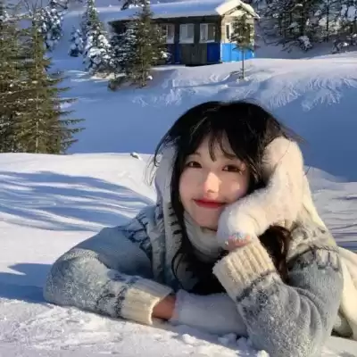 郝依霜